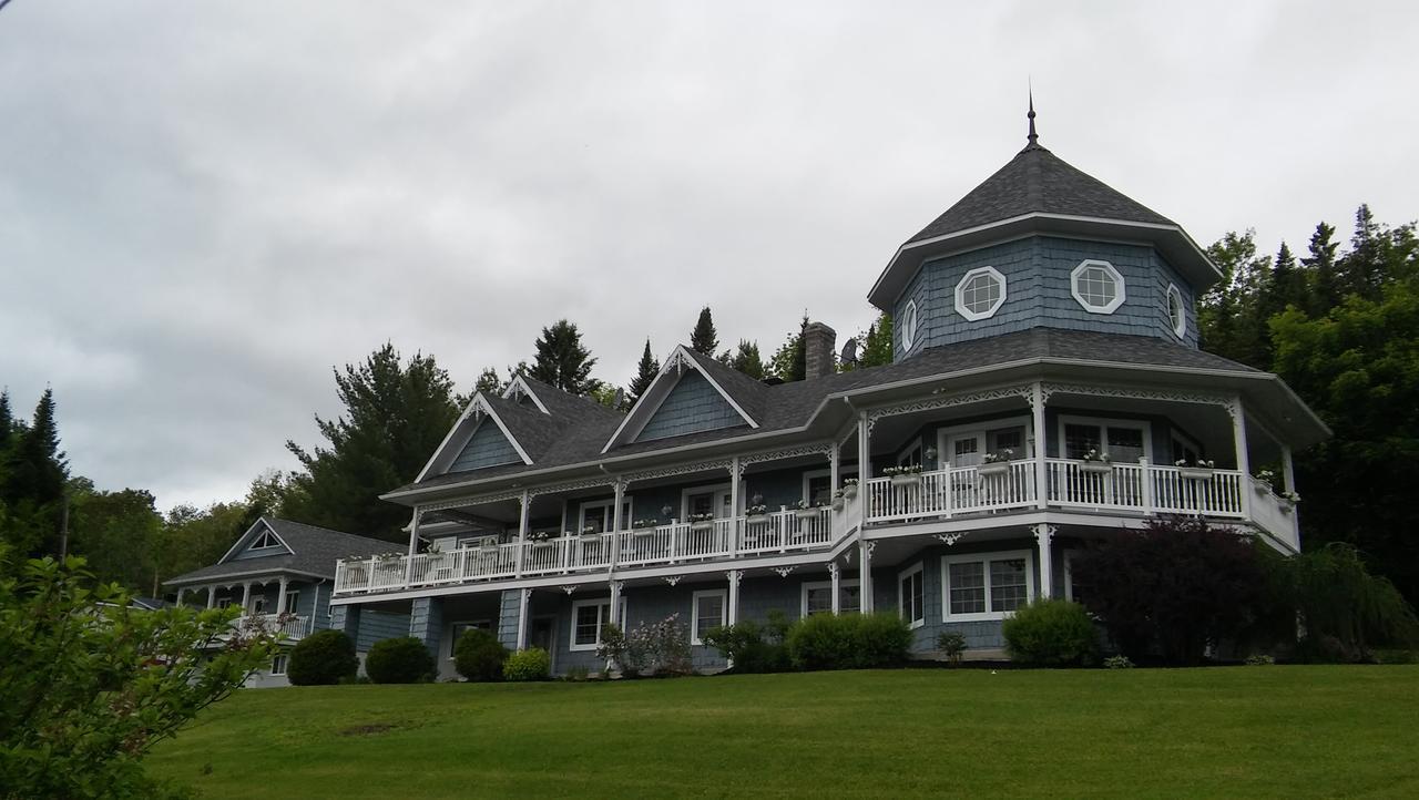 La Maison Bleue Du Lac Wallace コアティクック エクステリア 写真
