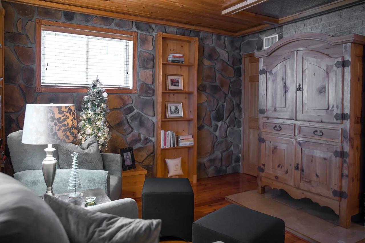 La Maison Bleue Du Lac Wallace コアティクック エクステリア 写真